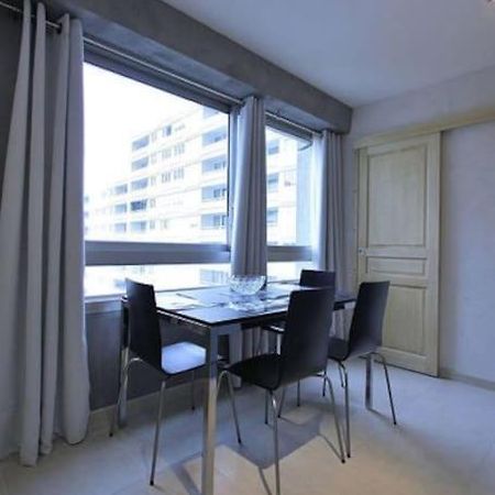 Appartement Avec Ascenseur La Defense Courbevoie Exterior foto